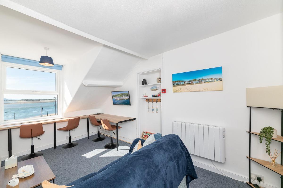 Aberdovey Sea View Apartment 애버디피 외부 사진